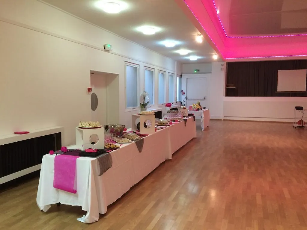 La Caravelle Hotel Plouescat 2*,  France